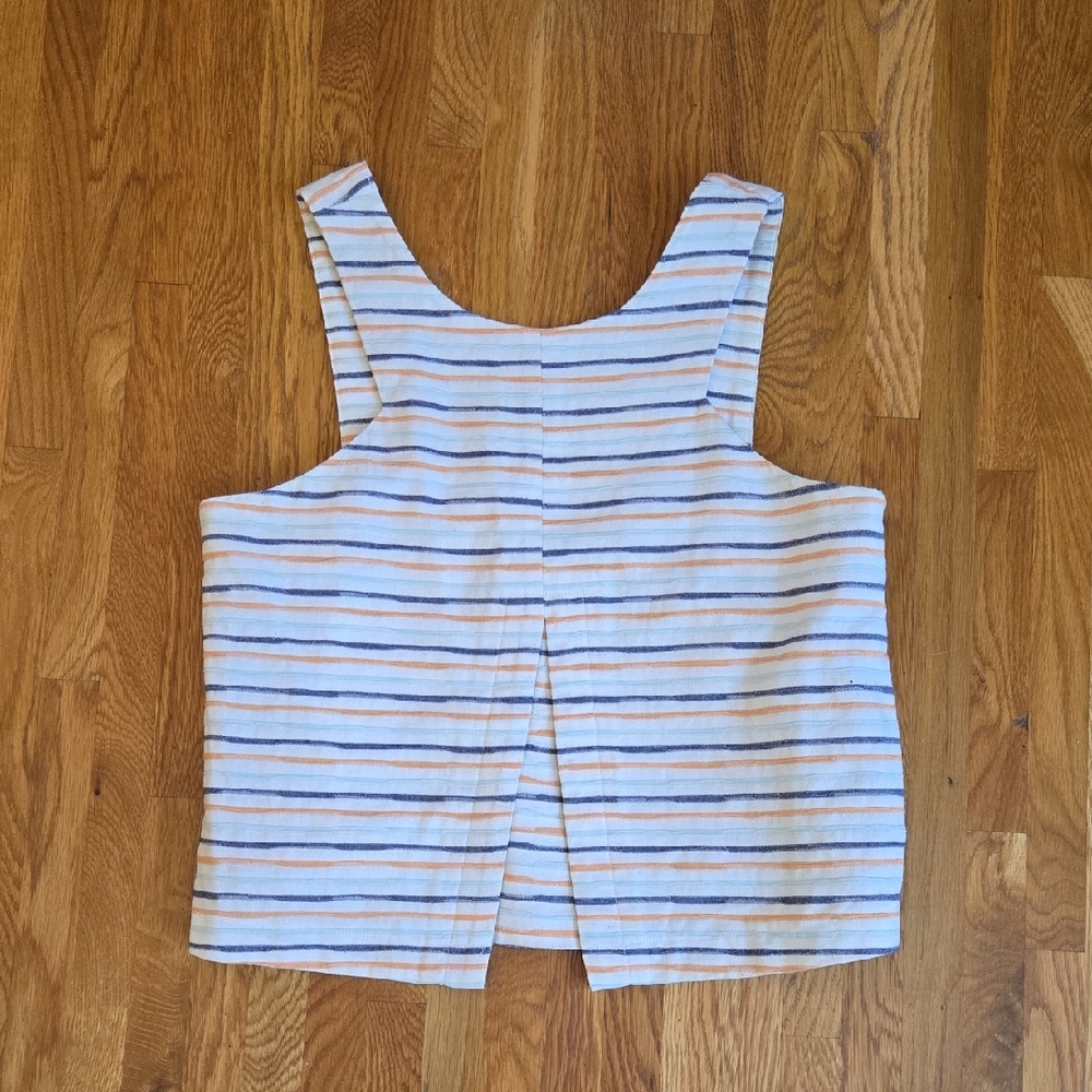 Women's Summer Strappy Top Size Medium J.O.A Los Angeles